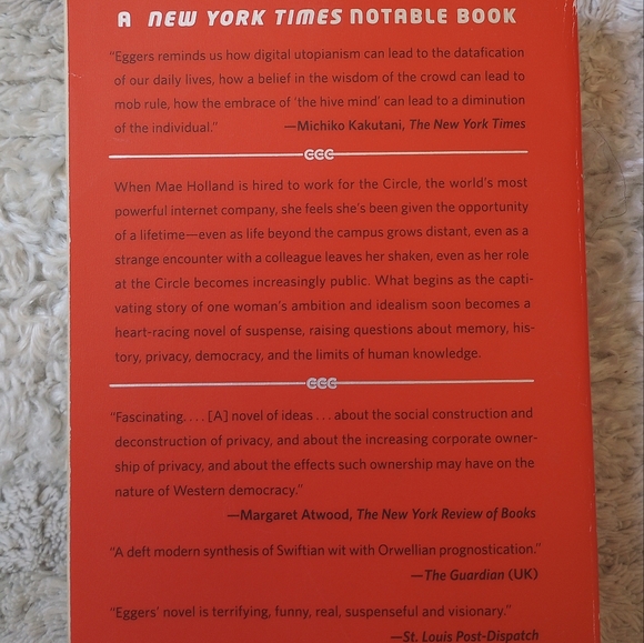 📚3 for $12- The Circle by David Eggers - Picture 3 of 4